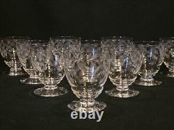 10 anciens verres à vin porto en cristal gravé ciselé art déco