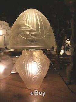 ART DECO LAMPE MODELE IRIS de ANDRÉ HUNEBELLE & Cogneville Obus Schneider