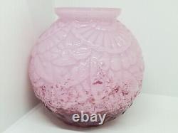 Ancien vase boule en verre moulé Delatte Nancy décor en relief vintage art déco