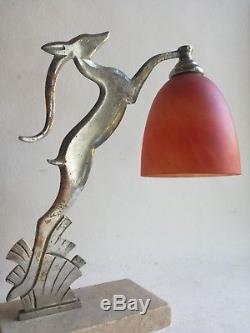 Ancienne Et Authentique Lampe Art Déco Avec Tulipe Pte De Verre Vers 1920 1930