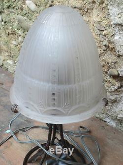 Ancienne lampe fer forgé et abat jour verre Muller Frères Luneville french lamp