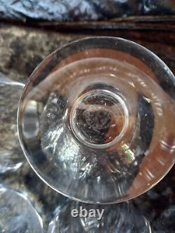 BACCARAT (RARE) 8 VERRES à VIN BLANC en CRISTAL, ART-DECO, TRES BON ETAT