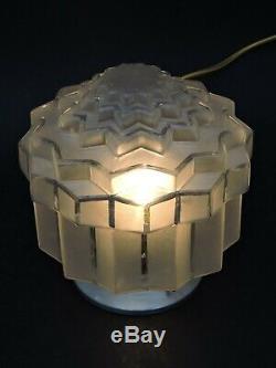 BELLE LAMPE BUILDING MODERNISTE ART DECO SKYSCRAPER GRATTE-CIEL 1930 n4