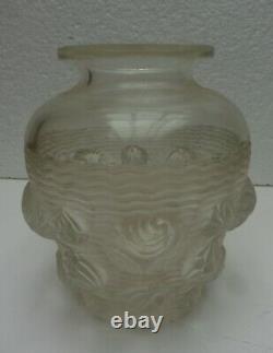 Beau vase VERLYS France en verre époque art déco 1935 à décors originaux