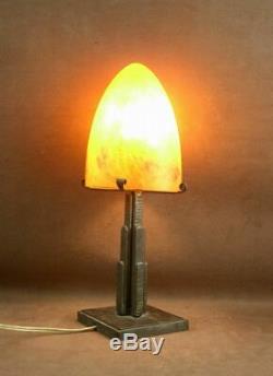 Belle Lampe Art Deco En Fer Forge Obus Pate De Verre Signe Mulaty Lyon