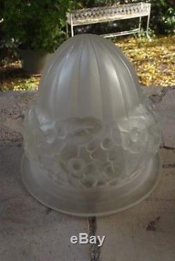 DômeTulipe Globe pate de verre pressé décor floral lampe lustre Art déco Noverdy