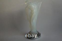 Edmond Etling femme nue drapée Verre opalescent Art déco Lucille Sevin (51555)