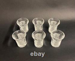 Lalique, six verres à liqueur. Décor de putti, enfants ou chérubins. Art deco