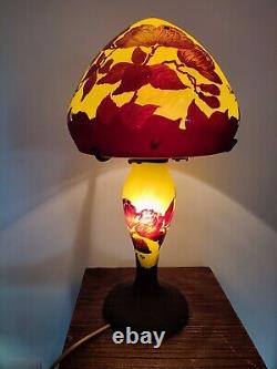 Lampe TIP SCHNEIDER Art Déco FLEURS pâte verre signée Art Nouveau? PETIT PRIX