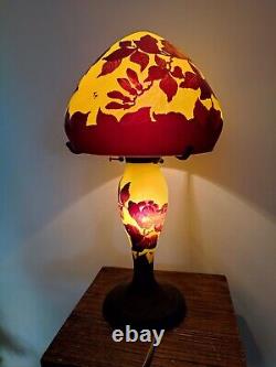 Lampe TIP SCHNEIDER Art Déco FLEURS pâte verre signée Art Nouveau? PETIT PRIX