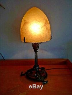 Lampe art nouveau-art deco fer forgé gingko pate de verre, daum, muller, schneider