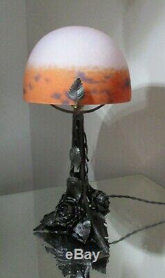 Lampe art nouveau / art déco fer forgé pâte de verre Degué ERA daum, muller