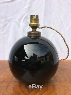 Lampe boule opaline noir Jacques Adnet 1930
