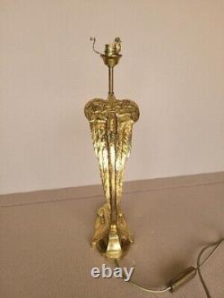 Lampe en bronze doré d un aigle signé C pour charles ranc tulipe pate de verre
