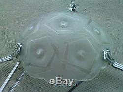 Lustre plafonnier coupelle verre moulé decor geometrique art deco vasque 1053