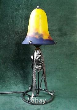MULLER Lampe art déco fer forgé tulipe signée pâte de verre 1930 veilleuse