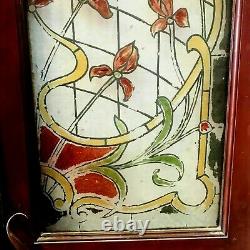 Paire de portes Art Déco en verre peint a l'imitation du vitrail XX siècle