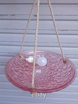 Plafonnier / lustre Art déco en verre pressé rose en état de marche VERDUN