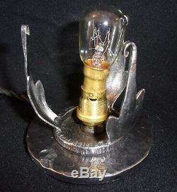 ROBJ Art Déco Lampe veilleuse brûle-parfum fer forgé et tulipe pâte de verre
