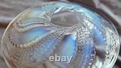 R. LALIQUE Coupe / Jatte années 30 modèle Fleurons Verre opalescent Art Deco