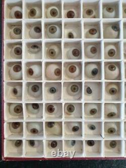 Rare lot de 100 prothèses oculaires ancienne verre et porcelaine oeil yeux globe