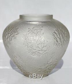 René Lalique Beau Vase Esterel en Verre Satiné Soufflé Moulé Signé Art Déco