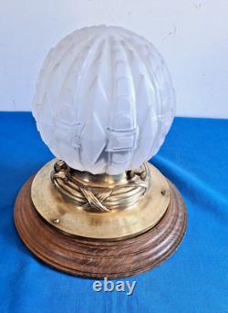 Superbe Gros Globe Art Deco Verre Presse Moule Sur Support Bronze Et Bois
