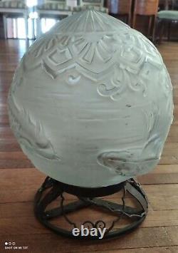 Suspension Globe Art Déco verre moulé/décor poisson/luminaire art déco