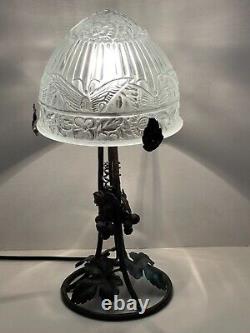 Très Belle Ancienne Lampe Fer Forgé art déco Dôme, globe en verre pressé