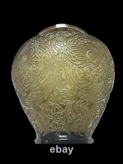 VERLYS France, vase Ancien verre moulé pressé fumé, Les Perruches, Art Déco