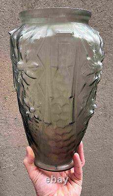 Vase Art Nouveau / Art Déco vers 1920 cf. Legras Lalique