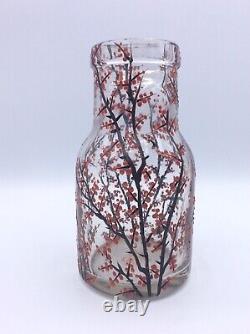 Vase en verre soufflé émaillé à décor végétal signé Delvaux Paris Art Déco