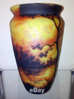 Vase pate de verre art deco signé DUQUERSIL Paris gravé acide Gallé Muller Daum