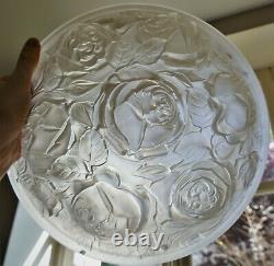 Vasque de suspension lustre Art Déco Verre Pressé aux bouquets de roses Verdun
